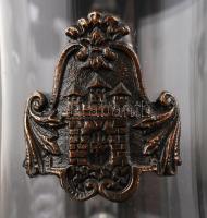 2 db vadász témájú fém fedeles és rátétes korsó 0,5l