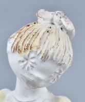 Kovács Éva (1938-2017): Lányka. Kézzel festett mázas kerámia, jelzett, lepattanásokkal, m: 20 cm