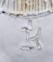 Kovács Éva (1938-2017): Lányka. Kézzel festett mázas kerámia, jelzett, lepattanásokkal, m: 20 cm