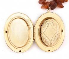 Borostyán nyaklánc 58 cm. Medállal