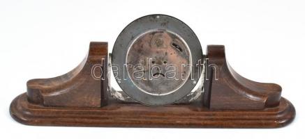 Asztali ébresztőóra fa talapzattal, fém házzal, kopásnyomokkal, nem kipróbált, üvegén repedéssel, 11...