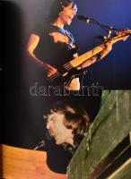 Nick Mason: Pink Floyd. Inside out - kifordítva. Ford.: Ottlik András. Bp.,2005,Rock Hard. Nagyon ga...