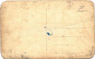 Kovácsműhely / blacksmith shop. photo (szakadás / tear)