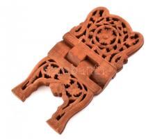 Faragott fa könyv támasz. Áttört, kinyitható 31 cm