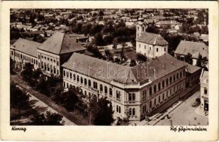 1941 Karcag Református főgimnázium, gyógyszertár
