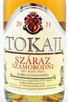 2011 Tokaji szamorodni száraz fehérbor bontatlan palack, szakszerűen tárolt