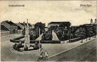 1921 Székesfehérvár, Zichy liget, Szentháromság szobor