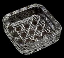 Metszett üveg hamutál, ragasztásnyomokkal, 13x13x4 cm