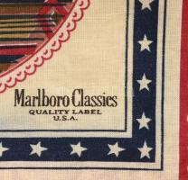 Marlboro Classics vászon terítő, egy halvány folttal, egyébként jó állapotban, 50x50 cm