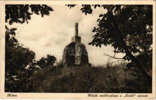 1935 Mátra, Hősök emlékoszlopa a Saskő csúcsán (EK)