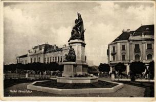 Makó, Városháza, Hősök szobra, emlékmű, piac (EK)