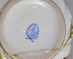 Herendi Viktória mintás kis bonbonier, kézzel festett, jelzett, sérült, javított, kopásnyomokkal, ki...