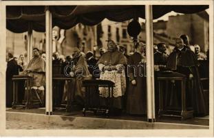 1930 Budapest XI. Sincero pápai legátus, Serédy hercegprímás és a külföldi főpapság a Szent Imre szobor leleplezésén