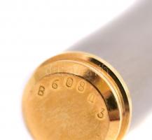 Cartier golyóstoll, eredeti dobozába, leírással, jó állapotban, h: 13,5 cm