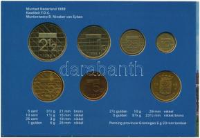 Hollandia 1988. 5c-5 (6xklf) forgalmi sor karton tokban, pénzverdei zsetonnal T:1  Netherlands 1988. 5 Cent - Gulden Gulden (6xdiff) coin set in cardboard case and Coin Mint jeton C:UNC