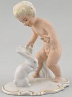 Schaubachkunst porcelán kisfiú myuszival, kézzel festett, jelzett, kis kopásnyomokkal, m: 13,5 cm