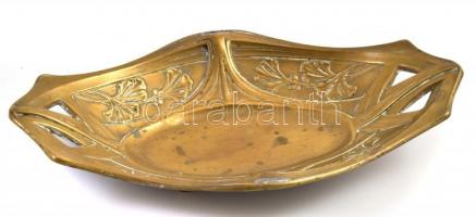 Szecessziós stílusú réz kínáló tál, kopott, 33x20x5 cm
