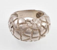 Ezüst(Ag) extravagáns masszív gyűrű, jelzett, méret: 56, nettó: 14,43 g