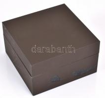 14K arany (Au) pecsétgyűrű magyar címerrel, jelzett, méret: 68, nettó: 5,6 g, kissé sérült díszdoboz...