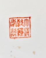 Kínai porcelán virágmintás húsos tál + leveses tál, kézzel festett, jelzett, kopásnyomokkal, 29×23 c...