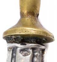 Ezüst (Ag) nyelű réz villa, jelzett, kopásnyomokkal, apró horpadásokkal, bruttó 15,8 g, h: 15,5 cm