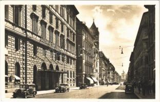 Roma, Rome; Via Nazionale, Albergo Quirinale / street, automobiles, hotel