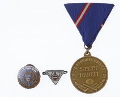 Ausztria 1963. Katonai Szolgálati érdemérem Stets Bereit aranyozott Br mellszalaggal + DN VÖP festett jelvény + DN 25 JAHR. MITGLIEDSCHAFT - ÖSTERREICHISCHER TOURISTENKLUB zománcozott gomblyukjelvény, sérült zománncal T:2  Austria 1963. Military Service Bronze Medal gilt Br with ribbon + ND VÖP painted badge + ND 25 JAHR. MITGLIEDSCHAFT - ÖSTERREICHISCHER TOURISTENKLUB enamelled buttonhole badge, damaged enamel C:XF