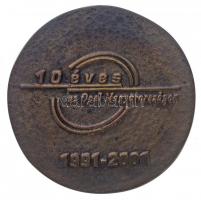 2001. "10 éves az Opel Magyarországon" Br emlékérem eredeti dísztokban (53mm) T:1