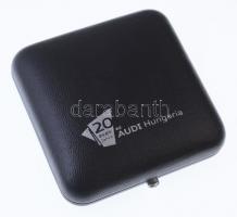 2001. "10 éves az Opel Magyarországon" Br emlékérem eredeti dísztokban (53mm) T:1