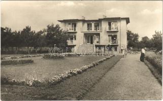 1958 Hajdúszoboszló, Vasas üdülő. Képzőművészeti Alap Kiadóvállalat (fa)