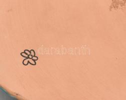 Morvay Zsuzsa? (1946-): Erszény formájú fali tartó mázas kerámia, jelzett, hibátlan, 16x10 cm