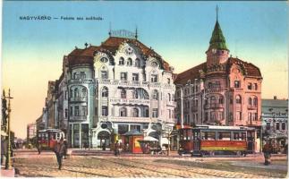 Nagyvárad, Oradea; Fekete Sas szálloda, villamosok, utca. Vasúti levelezőlapárusítás 8563. / hotel, trams, street