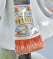 Herendi táncoló matyó legény porcelán figura, népies motívumokkal, kézzel festett, jelzett, hibátlan...