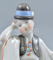 Herendi táncoló matyó legény porcelán figura, népies motívumokkal, kézzel festett, jelzett, hibátlan...