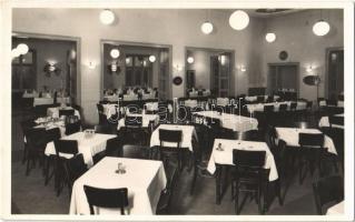 Munkács, Mukacheve, Mukacevo; Csillag nagyszálló éttermei, belső / restaurant interior