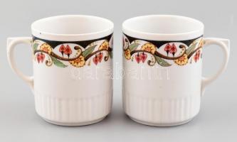 Két Zsolnay porcelán retro bögre. Matricás, jelzett, nagyon apró csorbákkal. m: 9 cm