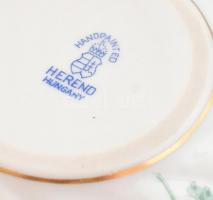 Herendi zöld virág mintás porcelán bonbonniere. Kézzel festett, jelzett, hibátlan d: 8 cm