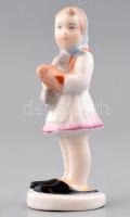 Aquincumi porcelán cipőtisztító kislány, kézzel festett, jelzett, hibátlan, m: 9 cm