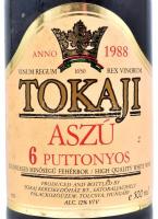 1988 Tokaji Aszú 6 puttonyos bontatlan fehérbor, jól tárolt