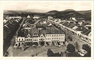 Beszterce, Bistritz, Bistrita; látkép a zsinagógával, szőnyeg és textil üzlet, Foto Sport, Ferrum / general view with synagogue, shops