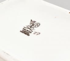 Kalocsai virág mintás porcelán váza, kézzel festett, jelzett, apró kopásnyomokkal, m: 22,5 cm