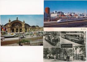 19 db MODERN vasúti motívum képeslap: vasútállomások / 19 modern railway motive postcards: railway stations