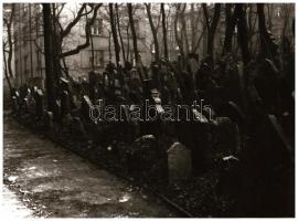 cca 1960 és 1985 között készült felvételek vegyesen, 325 db vintage NEGATÍV Magyar Alfréd budapesti ...