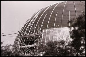 cca 1977 Budapesti Planetárium kupolája, Kalocsai Rudolf (?-?) budapesti fotóriporter és fotóművész ...