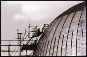 cca 1977 Budapesti Planetárium kupolája, Kalocsai Rudolf (?-?) budapesti fotóriporter és fotóművész ...