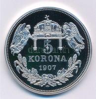 DN "Magyarok Krónikája - Életünket és vérünket" ezüstözött, multicolor Cu emlékérem tanúsí...