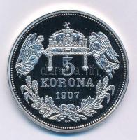 DN "Magyarok Krónikája - Elhagyom hazámat, s keletre jövök" ezüstözött, multicolor Cu emlé...