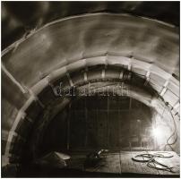 cca 1980 Budapest, metróépítés a föld alatt, 27 db vintage NEGATÍV, 6x6 cm