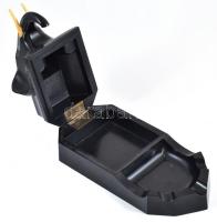 Art cedo bakelit elefántos cigaretta tartó és hamutál. Gummon jelzéssel. Kis sérüléssel. 18 cm