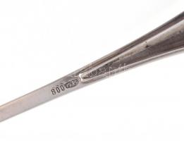 Ezüst(Ag) hosszú nyelű fűszeres kanál, 2 db, jelzett, h: 12,7 cm, nettó: 28,1 g